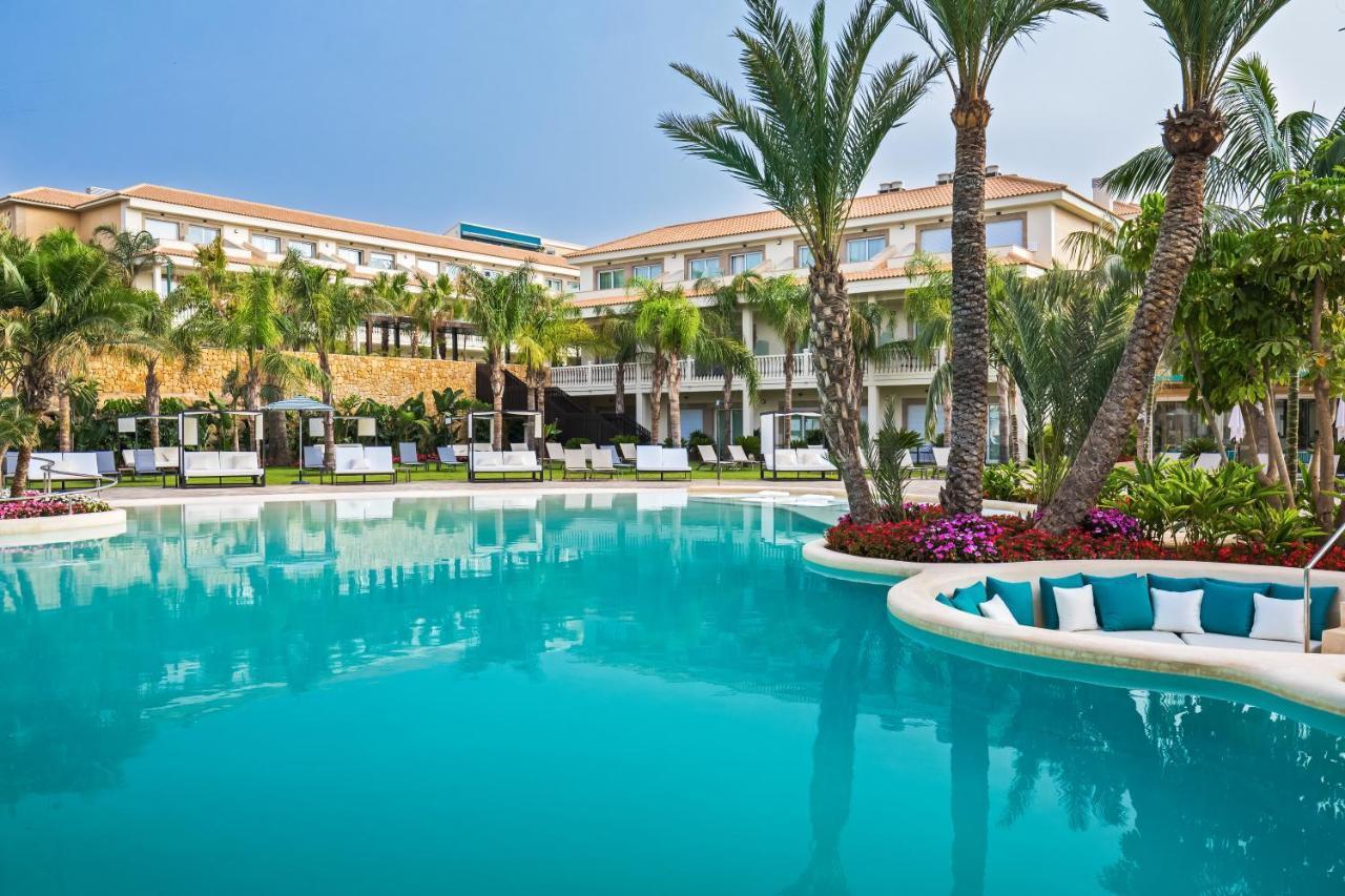 Barcelo La Nucia Palms Hotel Exterior photo The hotel's main pool